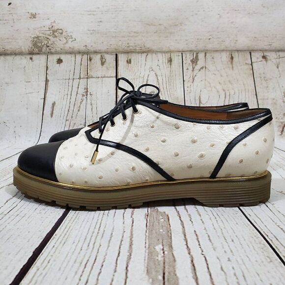 Charlotte Olympia Derby Oxford Womens Size 39 US 9 Ostrich Embossed Leather - Picture 2 of 13